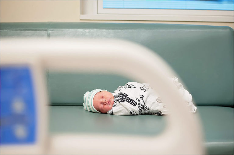 Houston Fresh 48 newborn session